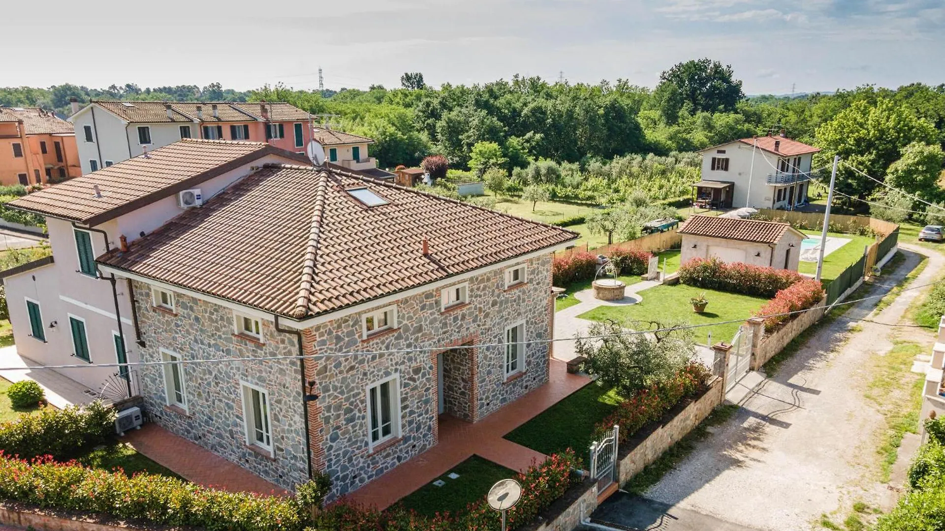 Holiday home Country House Il Carraio Orentano